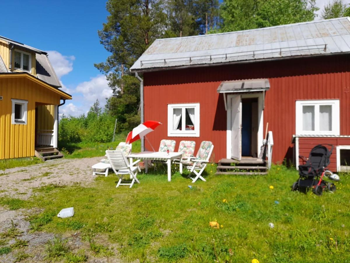 Summer Bedroom, Outside Toilet, Shower, Kitchen. 120 M From Sandbach. Bracke  Экстерьер фото